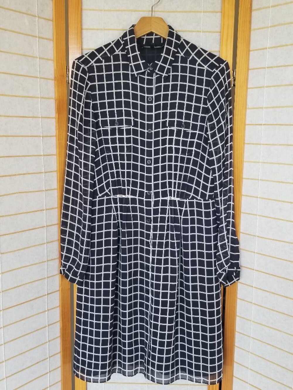 Jones New York Shirt Dress Silky Long Sleeves Navy Blue Windowpane Size 8